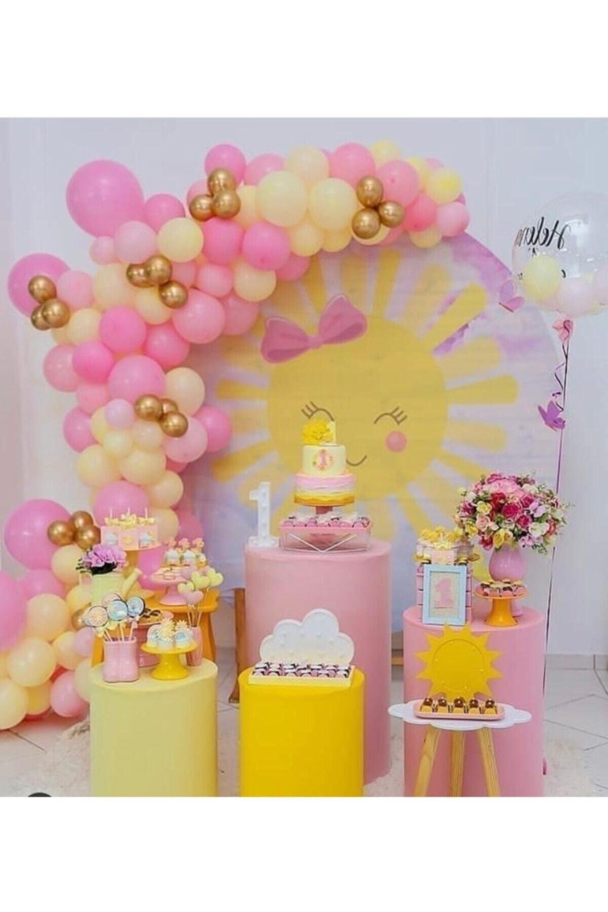Krom Gold Makaron Sarı Makaron Pembe Balon Balon Konsept Zincir